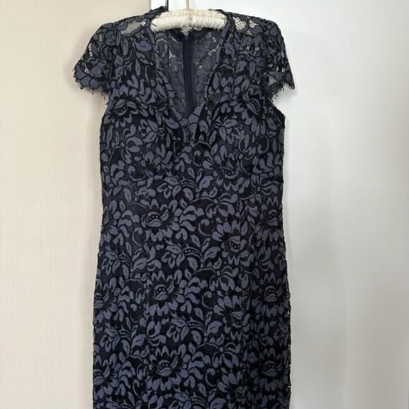 Navy Blue Lace Mermaid Gown Size 16 - Picture 3 of 8